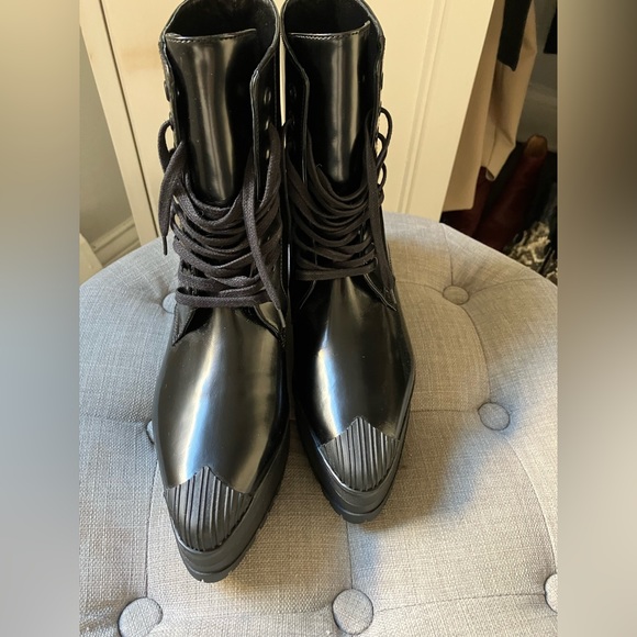 SCHUTZ Emilie Combat Boots NWOB - Picture 2 of 8